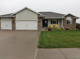 4408 9th Ave, Kearney, NE 68845