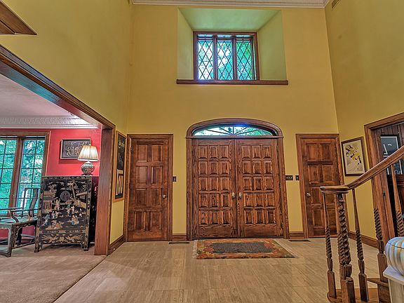 5th image of 3033 Shady Ln