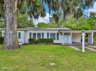 826 Leafy Ln, Jacksonville, FL 32216