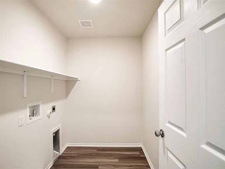 31 Pacific Loon St — Photo 12