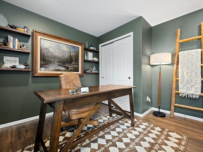 9796 Meeker St — Photo 27