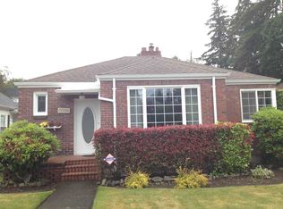 7724 20th Ave NE, Seattle, WA 98115