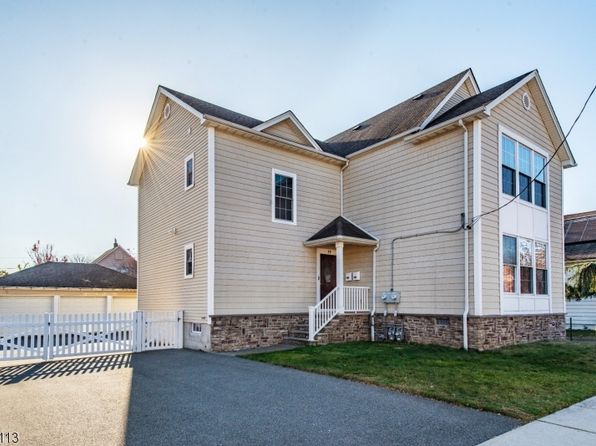 19 Sade St #2B