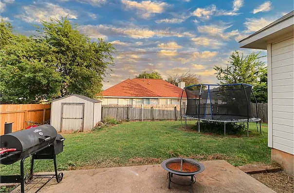 606 Meadow View Dr — Photo 8