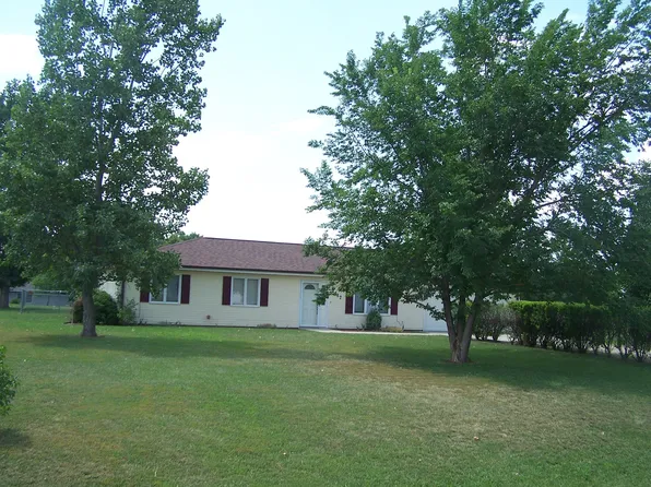 2417 Brookfield Dr, Manhattan, KS 66503