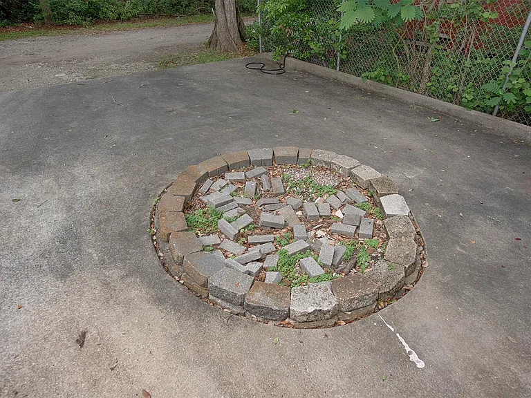 715 Grand Ave — Photo 23