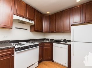 1249 W Henderson St #1, Chicago, IL 60657