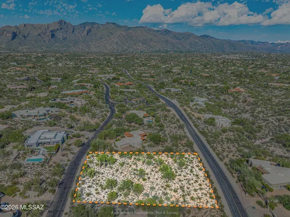 4880 N Avenida De Vizcaya #3, Tucson, AZ 85718