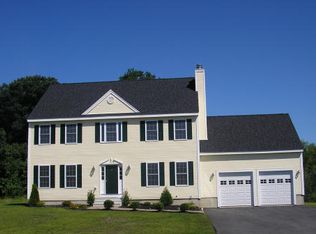 4 Elaine Cir, Hudson, MA 01749
