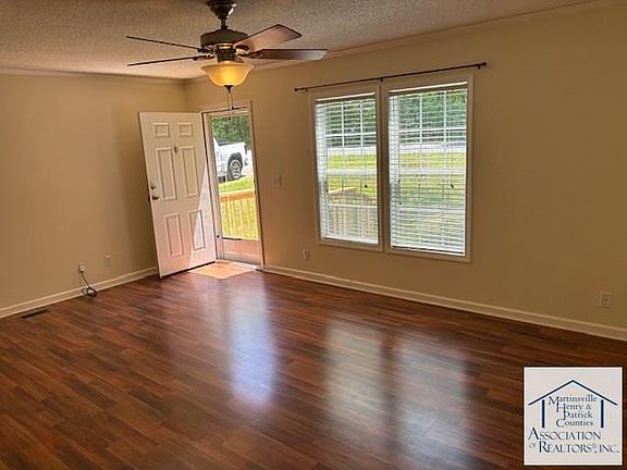 3rd image of 3395 Water Oak Rd