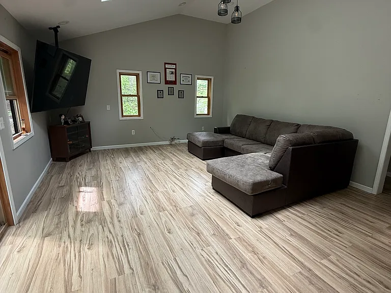 5934 Old Orchard Dr — Photo 9