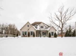 1800 Conant St, Lake Geneva, WI 53147