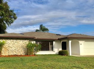341 NW Avens St, Port Saint Lucie, FL 34983