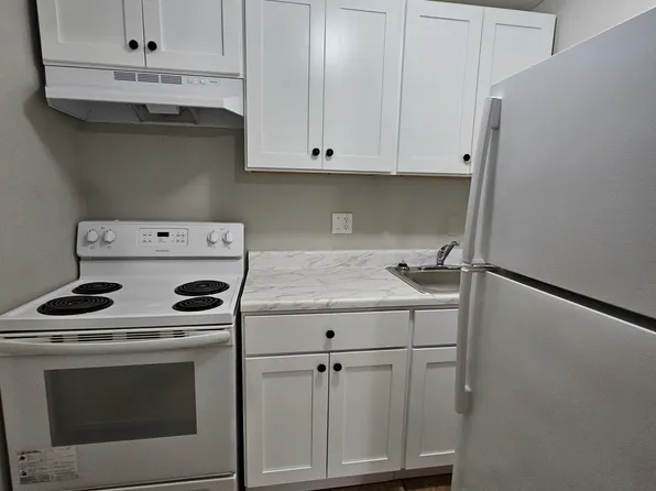 61 Warwick St #5B, New Haven, CT 06513