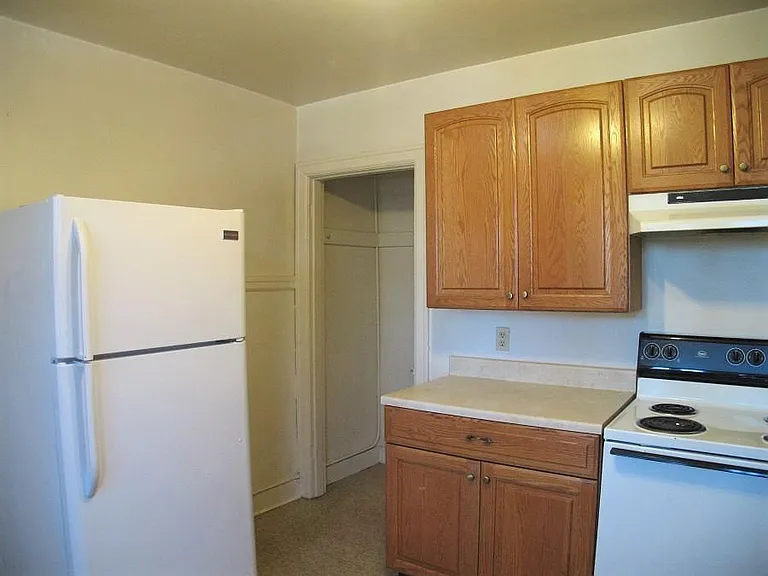 500 NE Madison Ave #A6 — Photo 10