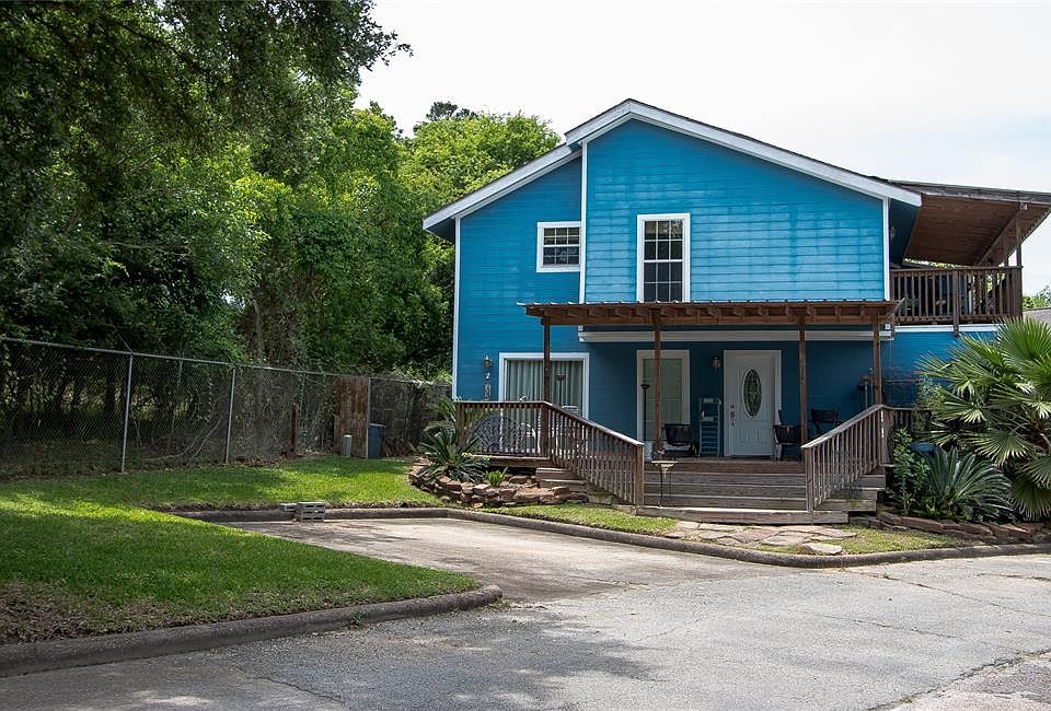 1st image of 95 Lakeview Vlg