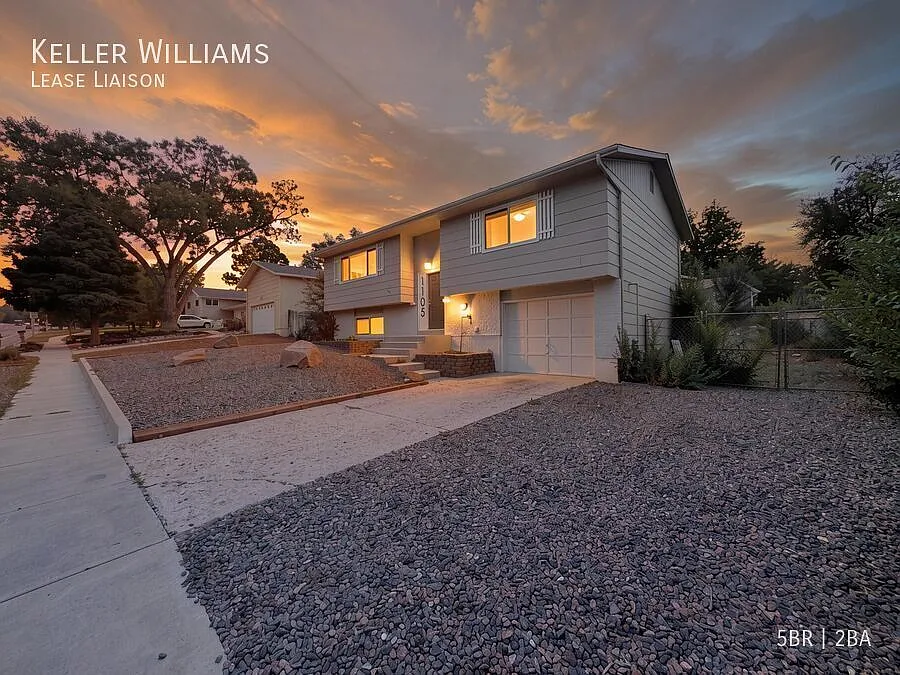 1105 Mount View Ln, Colorado Springs, CO 80907 — Photo 2