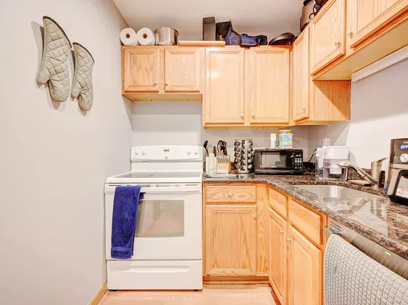 639 W Wrightwood Ave #4, Chicago, IL 60614