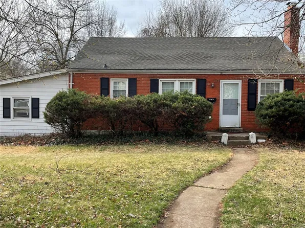 130 Royal Ave, Saint Louis, MO 63135