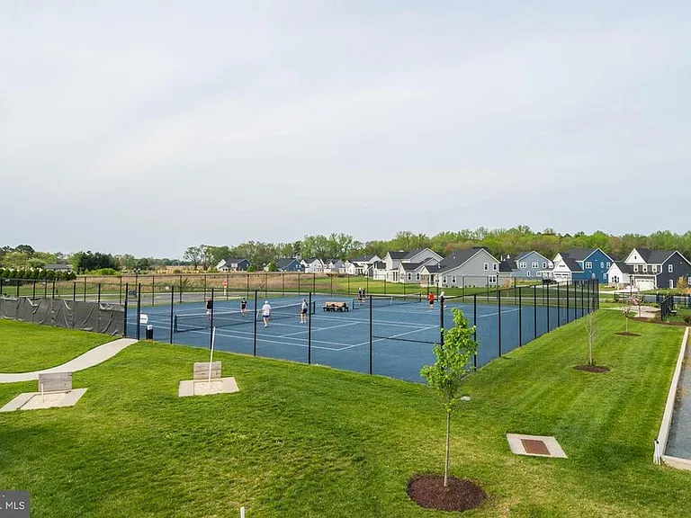 33776 Freeport Dr — Photo 48