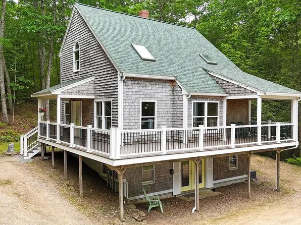 53 Mooers Road, Nottingham, NH 03290