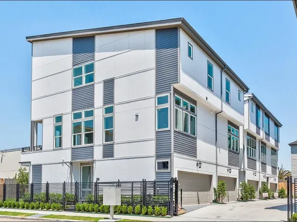 9608 Riddlewood Ln, Houston, TX 77025