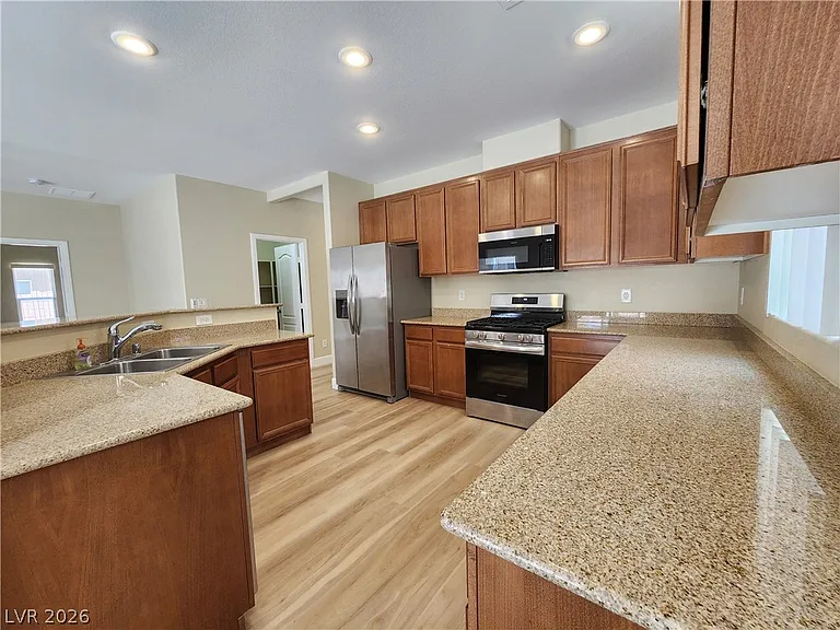 6017 Rosanna St — Photo 13