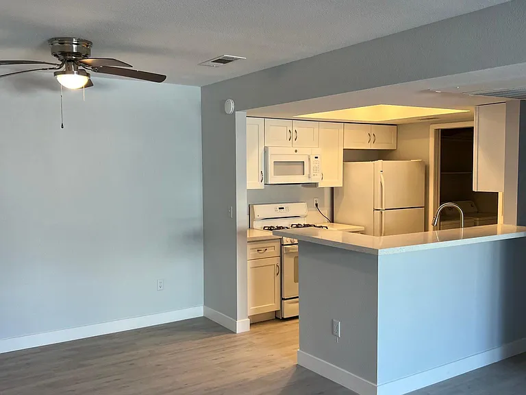 7100 Pirates Cove Rd #1092 — Photo 10