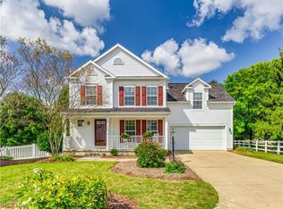1850 Nantucket Ln, Stow, OH