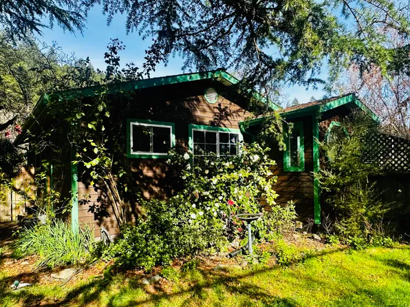 2200 N Highway 96, Willow Creek, CA 95573