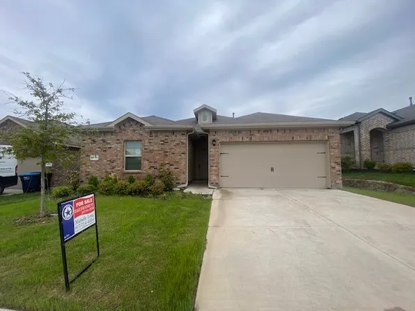 9729 Hickory Knob Dr, Fort Worth, TX 76108