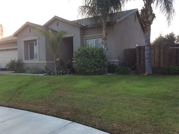 8901 Summer Dream Ct, Bakersfield, CA 93311