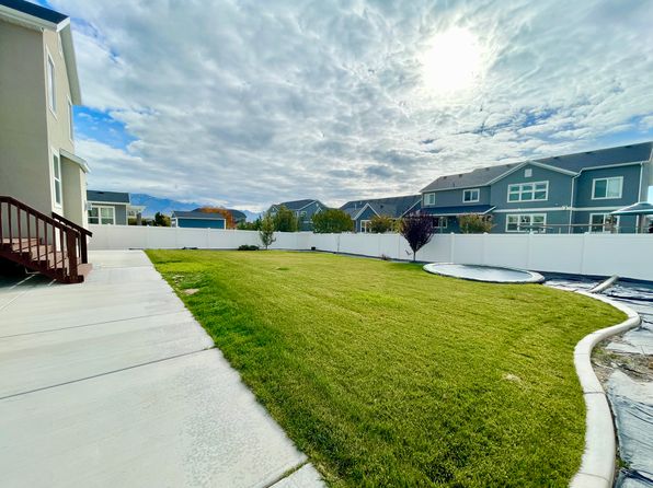 3859 W Young Lucerne Cir #217, Riverton, UT 84065