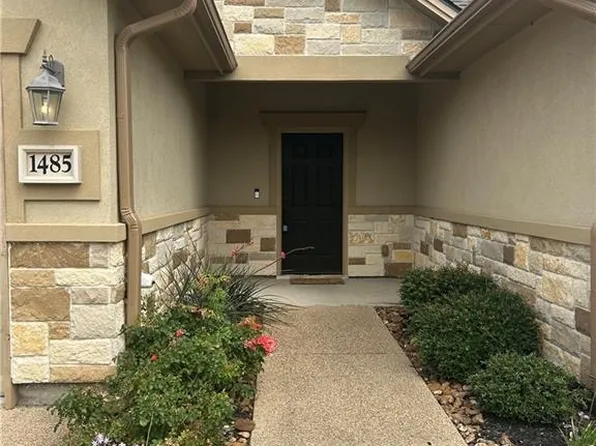 1485 Buena Vis, College Station, TX 77845