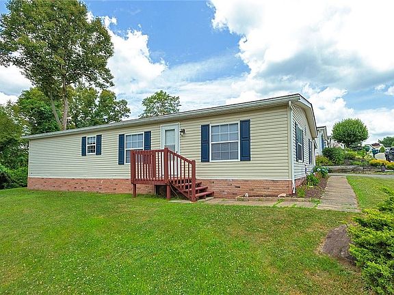 3rd image of 519 Heritage Ln