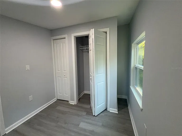 407 NE 19th Dr — Photo 19