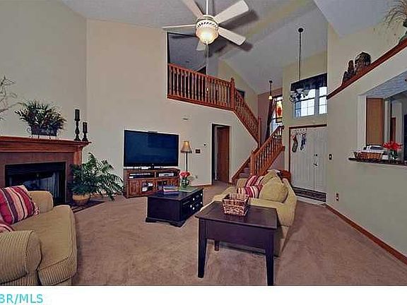 3rd image of 197 Bluestone Ct