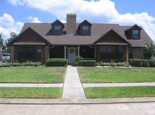 718 Cherokee Ave, Port Neches, TX 77651