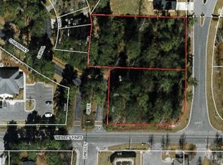 815 Wesley Pines Rd, Lumberton, NC 28358