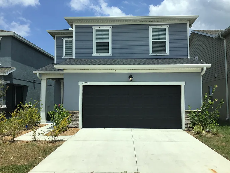 4320 Reisswood Loop — Photo 1