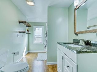 666 Linden St, Rochester, NY 14620