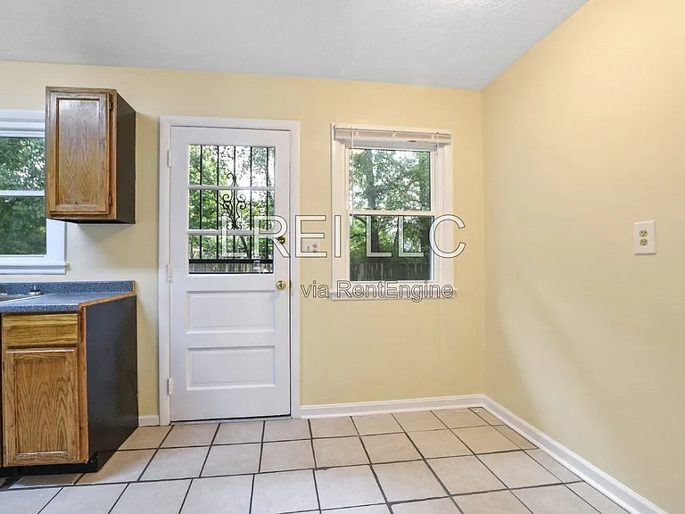 5409 Ailanthus Trl — Photo 7