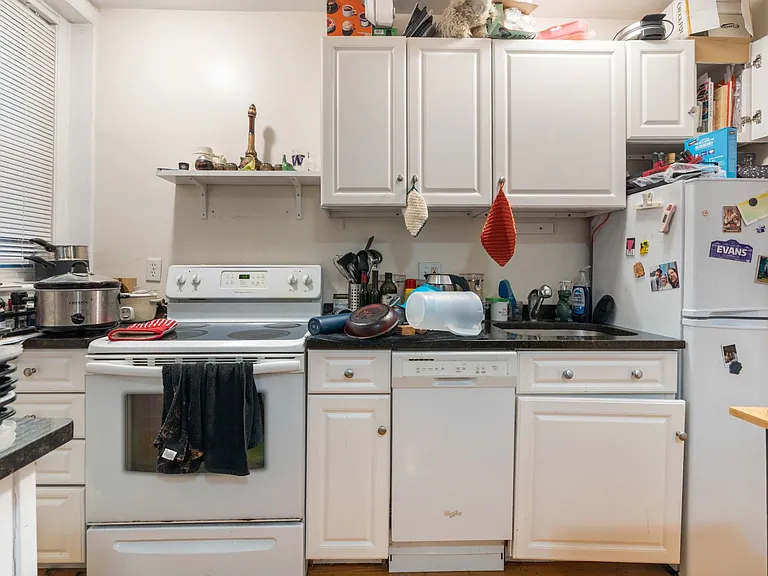 15 University Rd #21 — Photo 3
