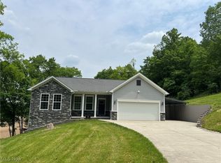 838 State Route 212 NW, Bolivar, OH 44612