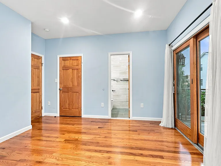 88 Poplar St #1 — Photo 15