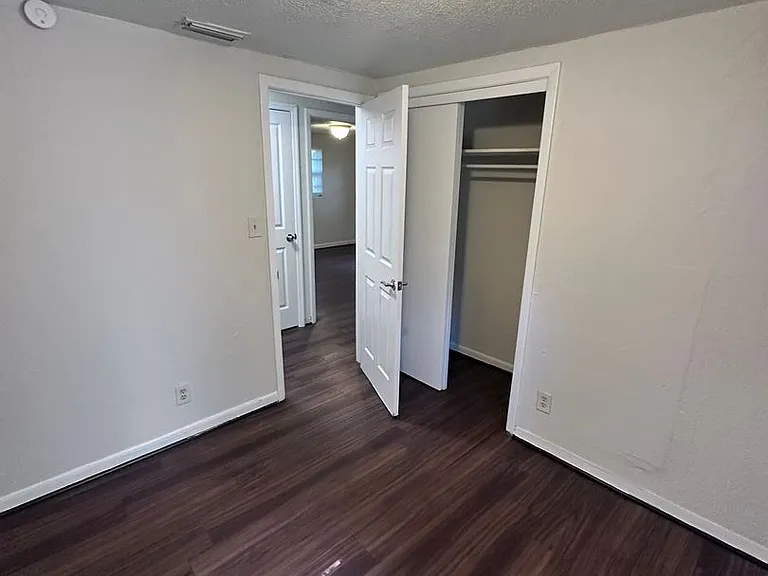 2017 Ella St — Photo 16
