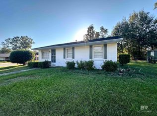 2250 Reve Dr, Mobile, AL 36617