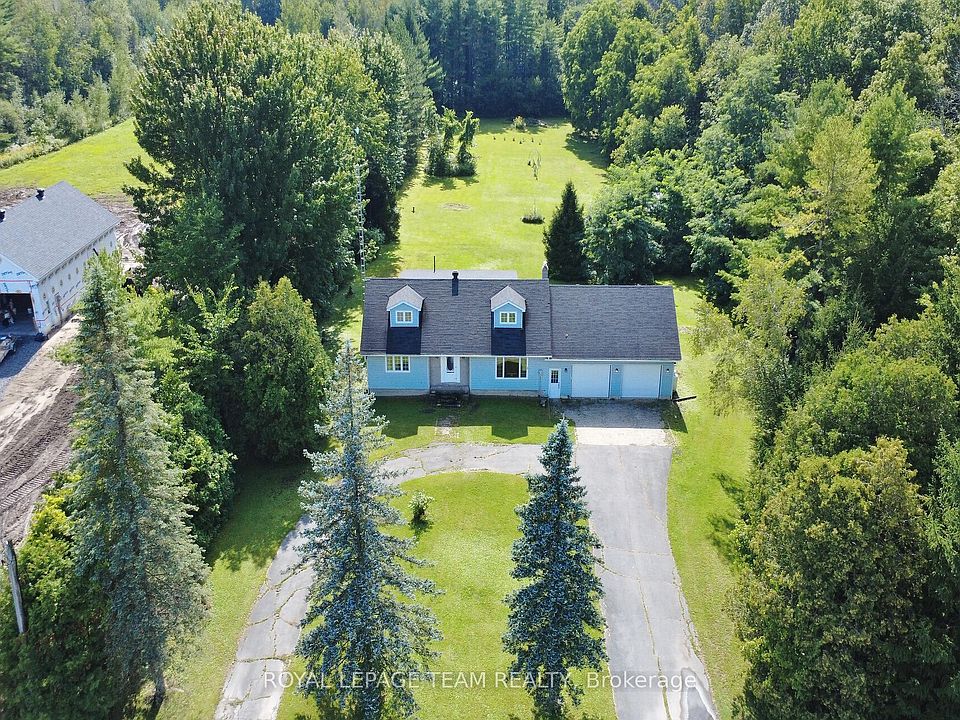 1st image of 3246 Tolmies Corners Rd