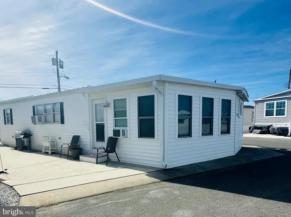 40 W Morning Glory Rd, Wildwood, NJ 08260