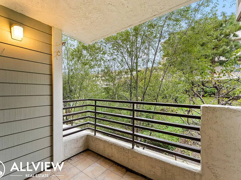 280 Cagney Ln #220 — Photo 20